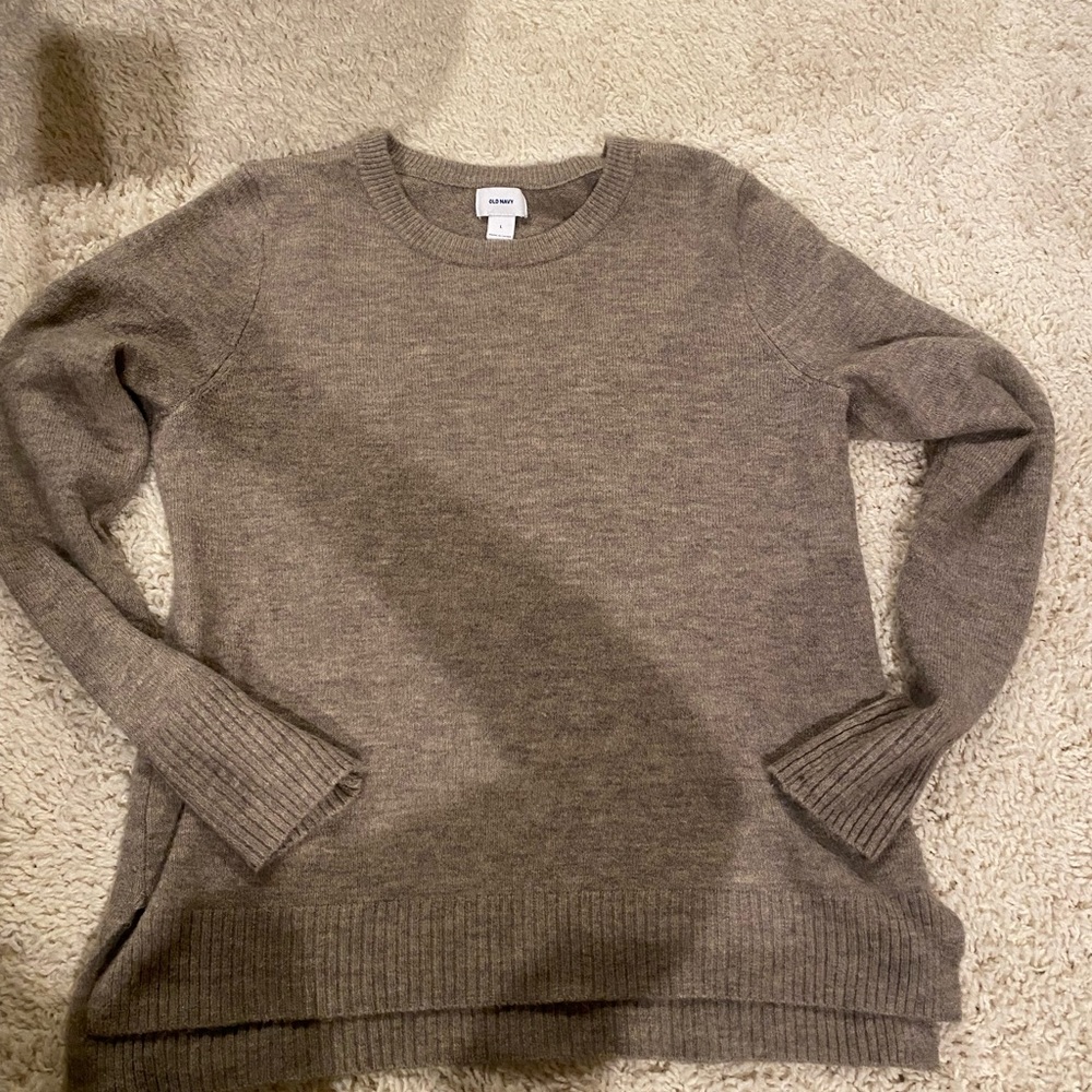 Old Navy brown sweater sz Lg
